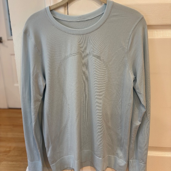 WOMEN'S LULULEMON LIGHT BLUE SWITFTLY TECH RELAXED FIT 10 - Picture 5 of 8